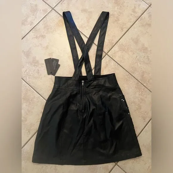 NWT | Guess Rona Faux-Leather Suspender Skirt | Size: 4 - Picture 7 of 7